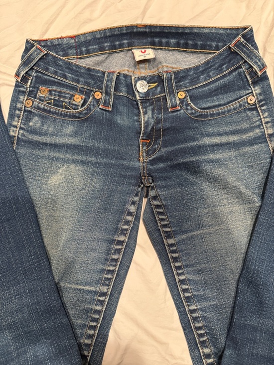 True Religion Denim - True Religion Women’s Boot Cut Jeans in Faded Blue